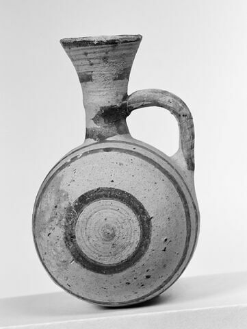 vase, image 4/4