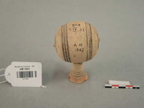 vase, image 2/4
