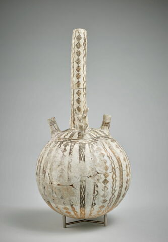 vase ; figurine, image 2/9