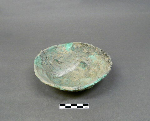 vase, image 2/2
