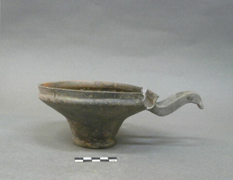 vase, image 3/4