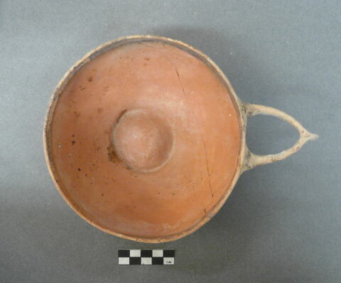 vase, image 3/3