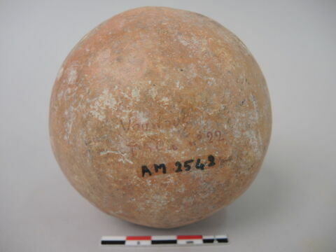 vase, image 2/3