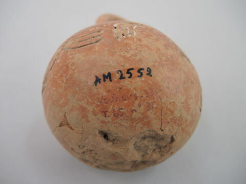 vase, image 2/3