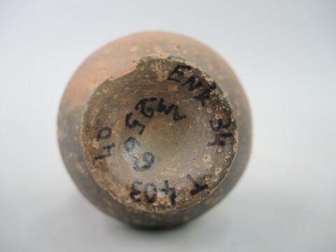 vase, image 2/3