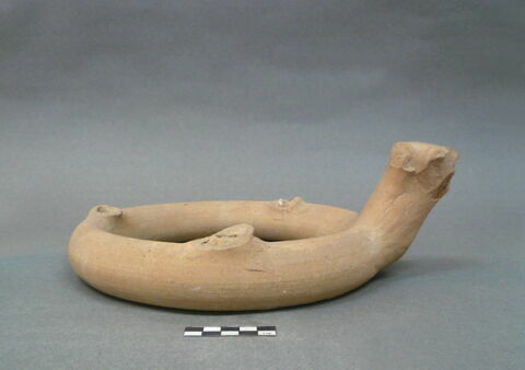 vase, image 6/9