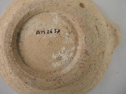 vase, image 2/2