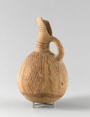 vase, image 2/5