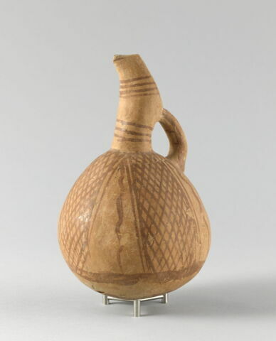 vase, image 3/5