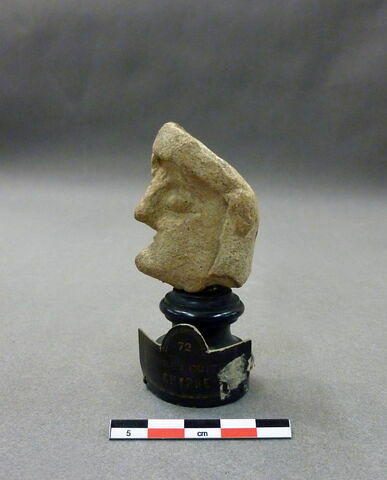 figurine, image 2/3