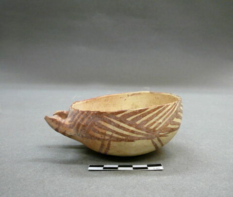 vase, image 3/5