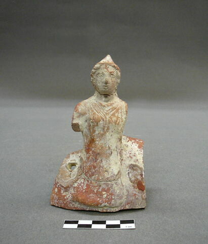vase  ; figurine ; applique