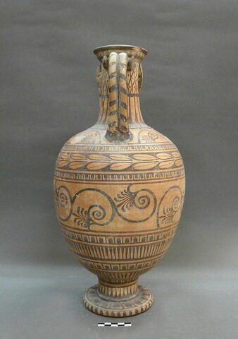 vase ; figurine ; applique, image 7/9