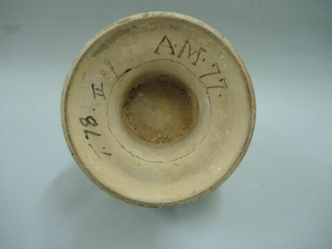 vase ; figurine ; applique, image 2/9