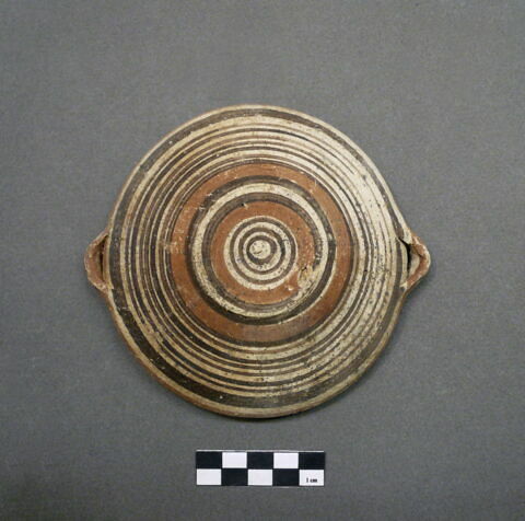 vase, image 2/2