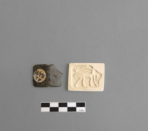 cachet, image 2/2