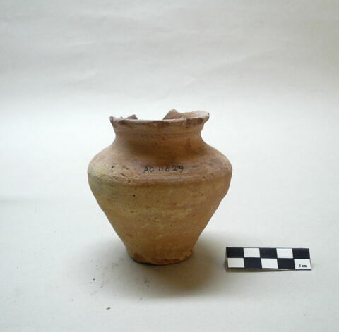 vase