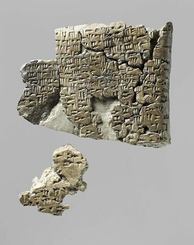 tablette ; fragment, image 1/7