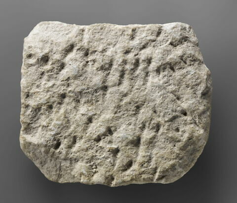 stèle, image 2/4