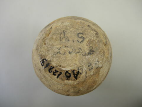 vase, image 2/3