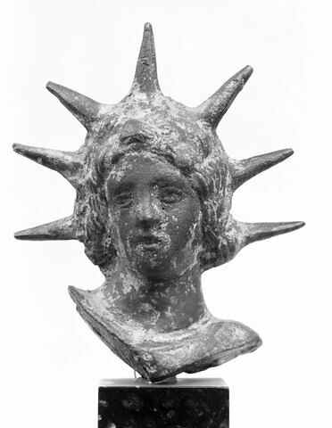 figurine, image 4/4