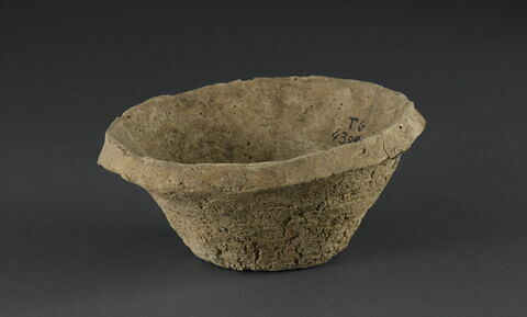vase, image 4/4
