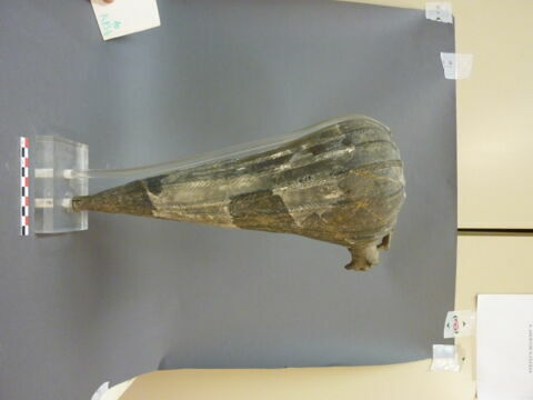 vase, image 3/6