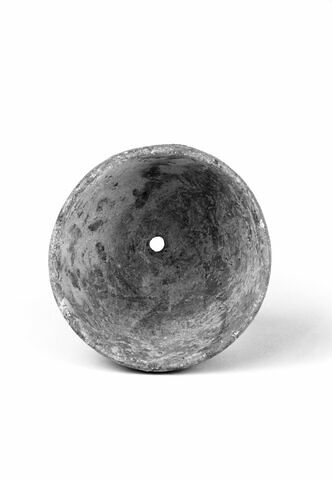 vase, image 2/3