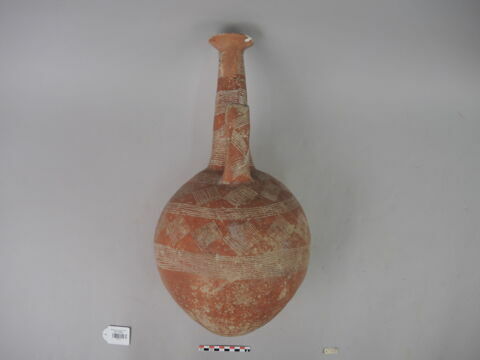 vase, image 2/3