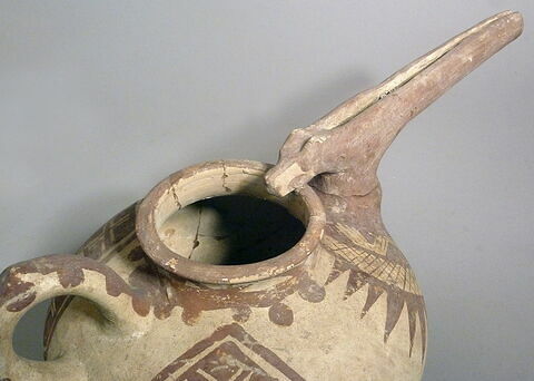 vase, image 9/9