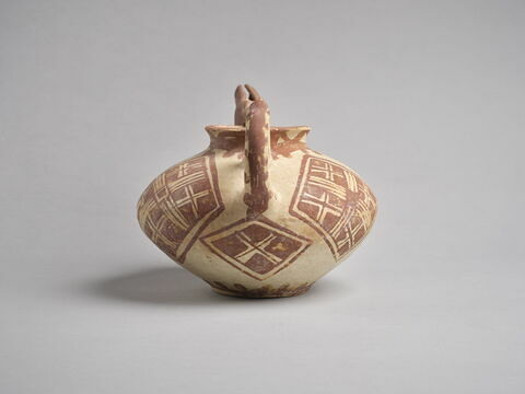 vase, image 4/9