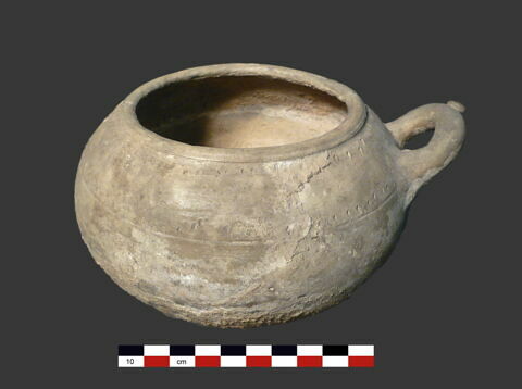 vase, image 2/3