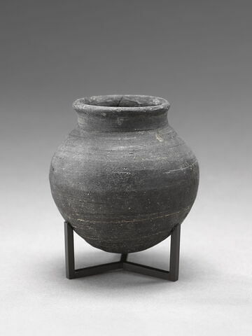vase