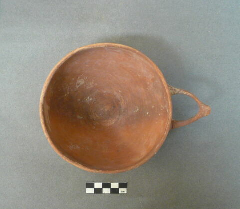vase, image 3/3