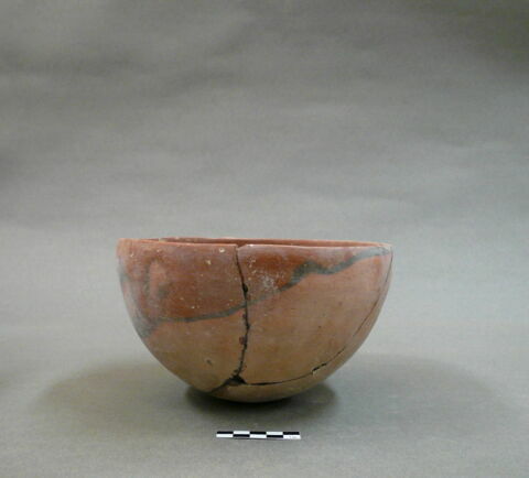 vase, image 3/4