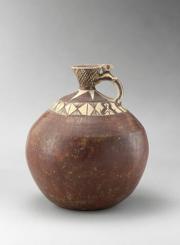 vase, image 3/4