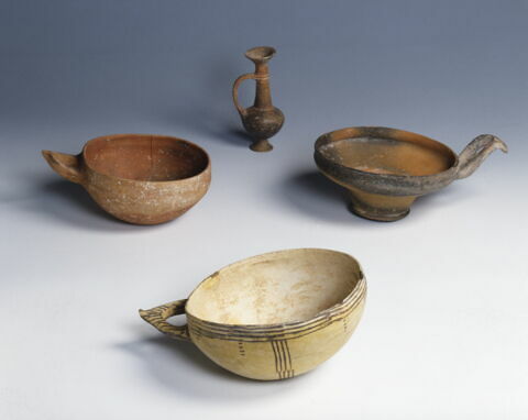 vase, image 10/10