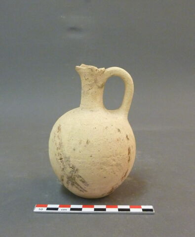 vase, image 3/4