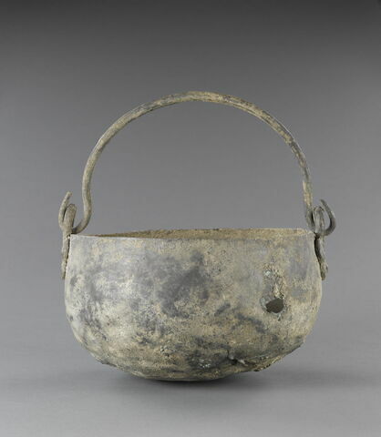 vase, image 2/4