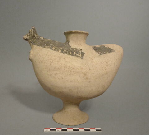 vase, image 3/4