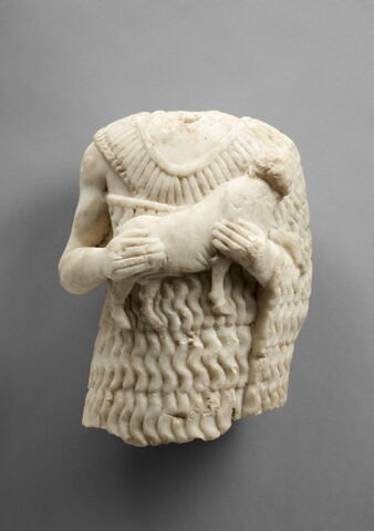 statue, image 9/9