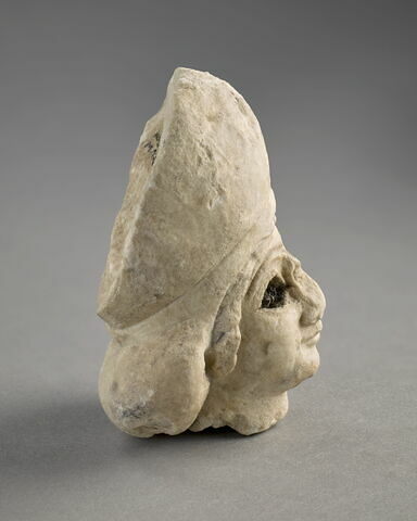 statue, image 5/13