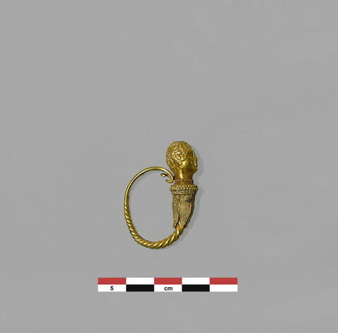 boucle d'oreille, image 3/4