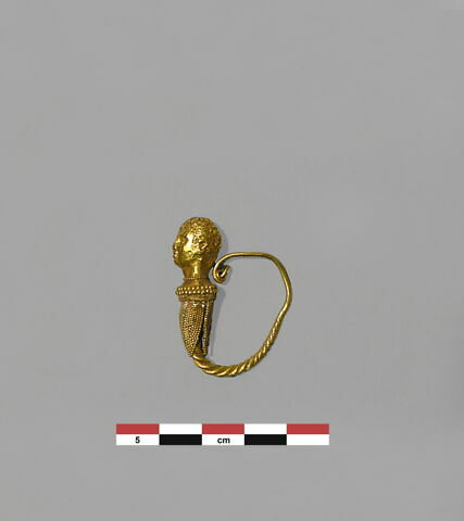 boucle d'oreille, image 3/4