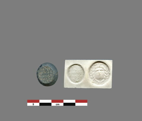 plaquette ; cachet, image 2/3