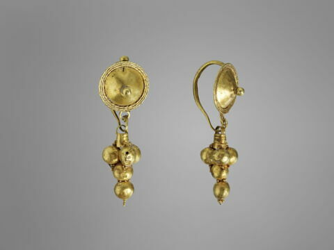 boucle d'oreille, image 8/9