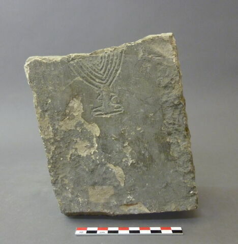 stèle  ; ex-voto, image 2/2