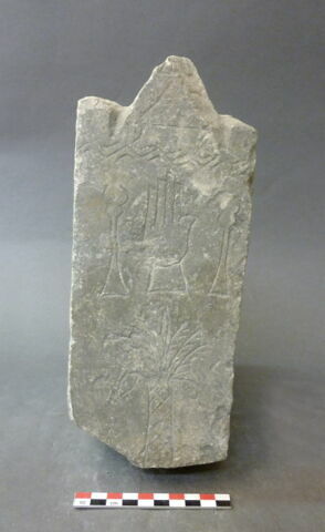 stèle  ; ex-voto, image 2/2