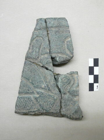 vase, image 3/3