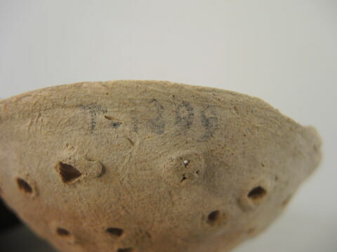 passoire ; vase, image 2/4